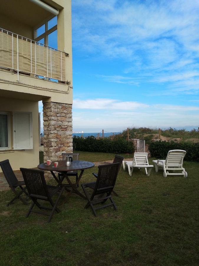 Sea Front Apartment In Platja Pals With Terrace And Parking Eksteriør billede