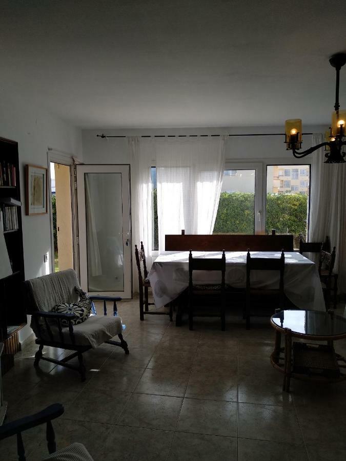 Sea Front Apartment In Platja Pals With Terrace And Parking Eksteriør billede